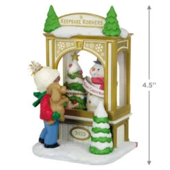 Hallmark Christmas Window 2023 Exclusive Ornament -Hallmark Shop Christmas Window 2023 Exclusive Ornament 2299QXC5618 03