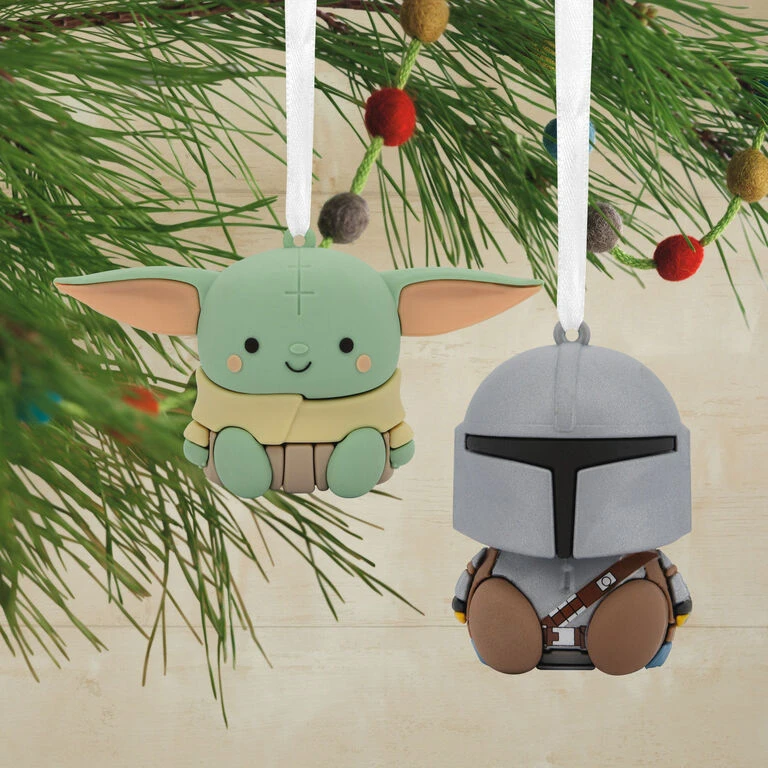 Better Together Star Wars: The Mandalorian™ and Grogu™ Magnetic Hallmark Ornaments, Set of 2 Better Together Star Wars: The Mandalorian™ And Grogu™ Magnetic Hallmark Ornaments, Set Of 2 -Hallmark Shop Mandalorian and Grogu Christmas Ornaments 3HCM2401 02