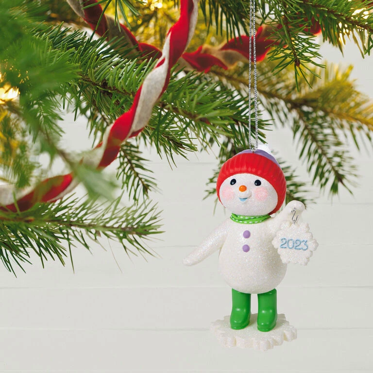 Sweet Snowman 2023 Ornament Hallmark Sweet Snowman 2023 Ornament -Hallmark Shop Snowman With Snowflake Ornament Keepsake Ornament 3999QGO2777 02